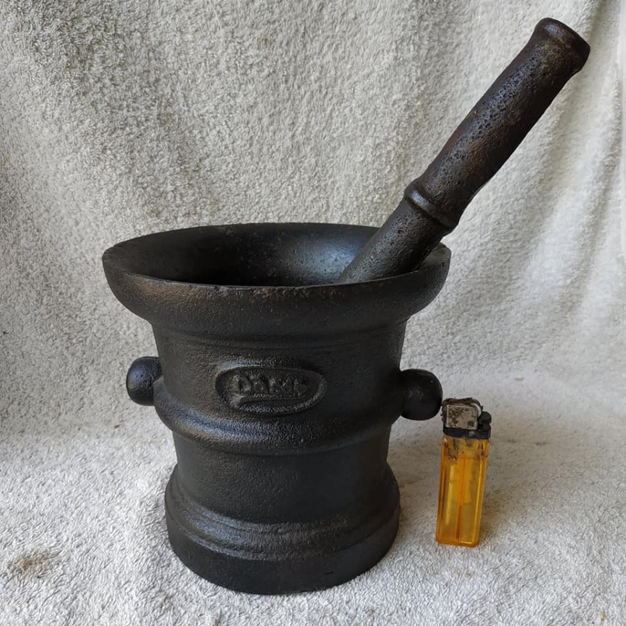 Pajangan Vintage Lumpang Dasco Besi Tebal 6850 gram