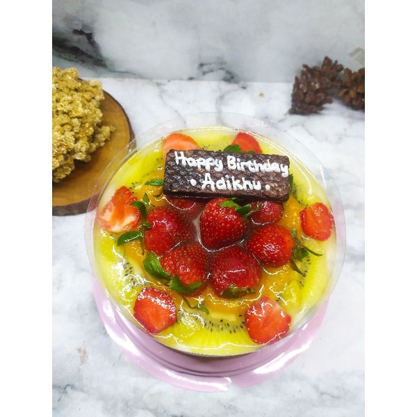 

Puding Ulang Tahun Topping Buah 14cm