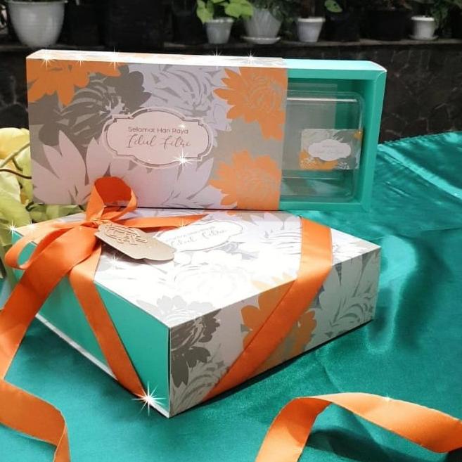 

Stock Update 25x15x7 cm BOX HAMPERS PREMIUM KOTAK KUE TEMA LEBARAN, IDUL FITRI