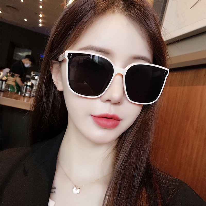 (YUZHU) Kacamata Hitam Bingkai Persegi Transparan Fashion Korea INS Gaya Oversized Frame Sunshade Sunglasses