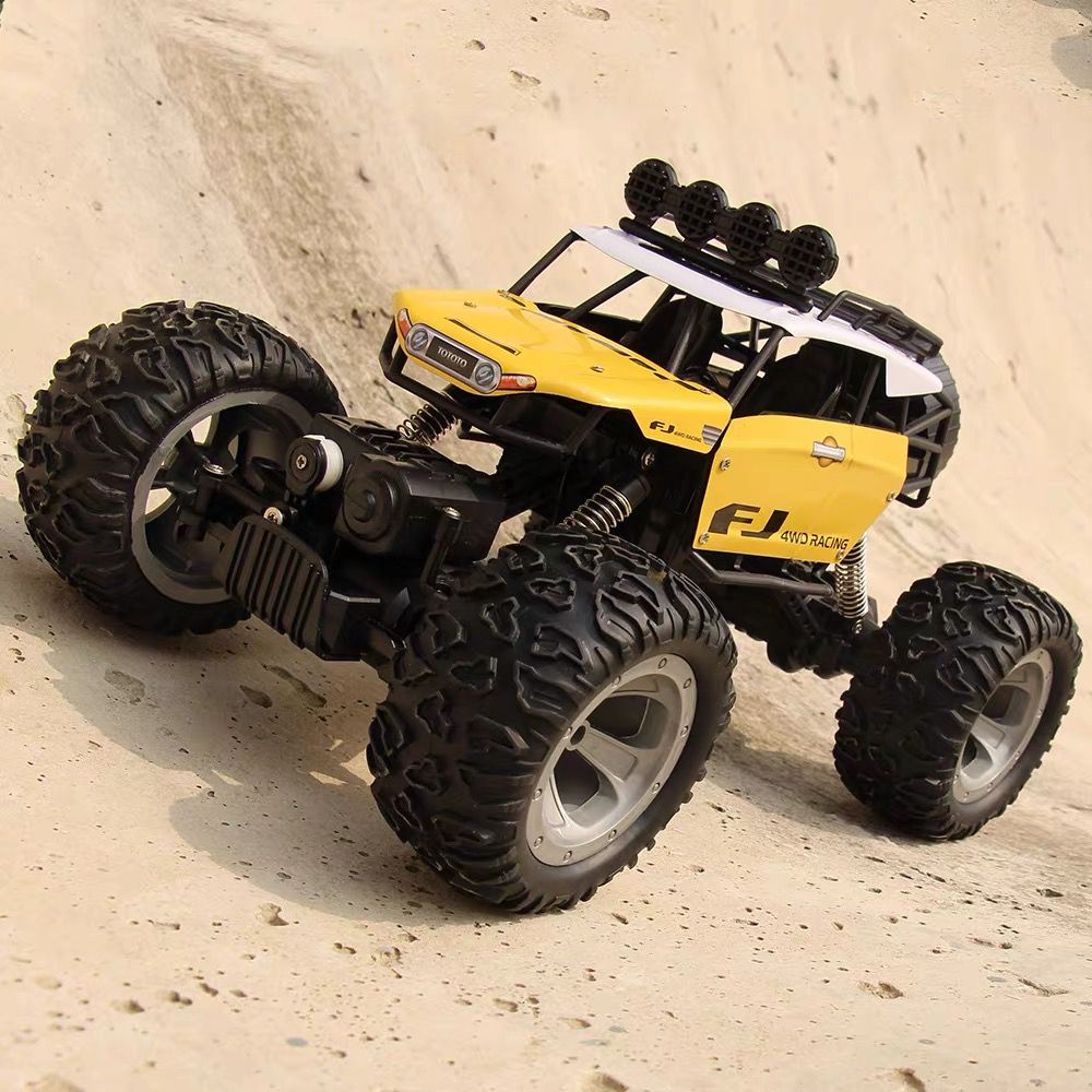 Mainan Anak RC 4 WHEEL DRIVE 1:12 Mobil Remote Control Rock Crawler