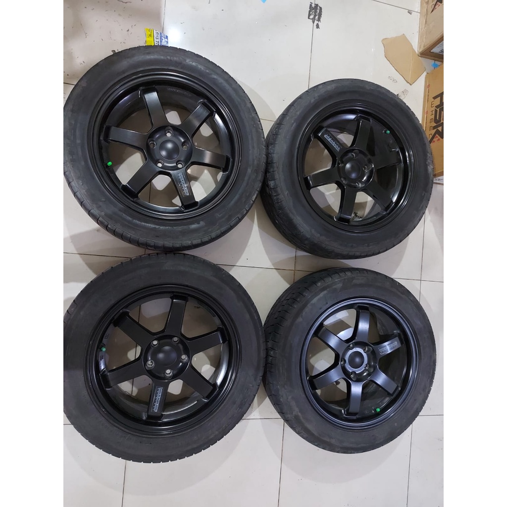 Velg Mobil Bekas Ring 17 Lubang 5 TE37 R7X7,5 5X114,3