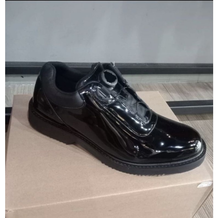 sepatu pdh trav tali putar