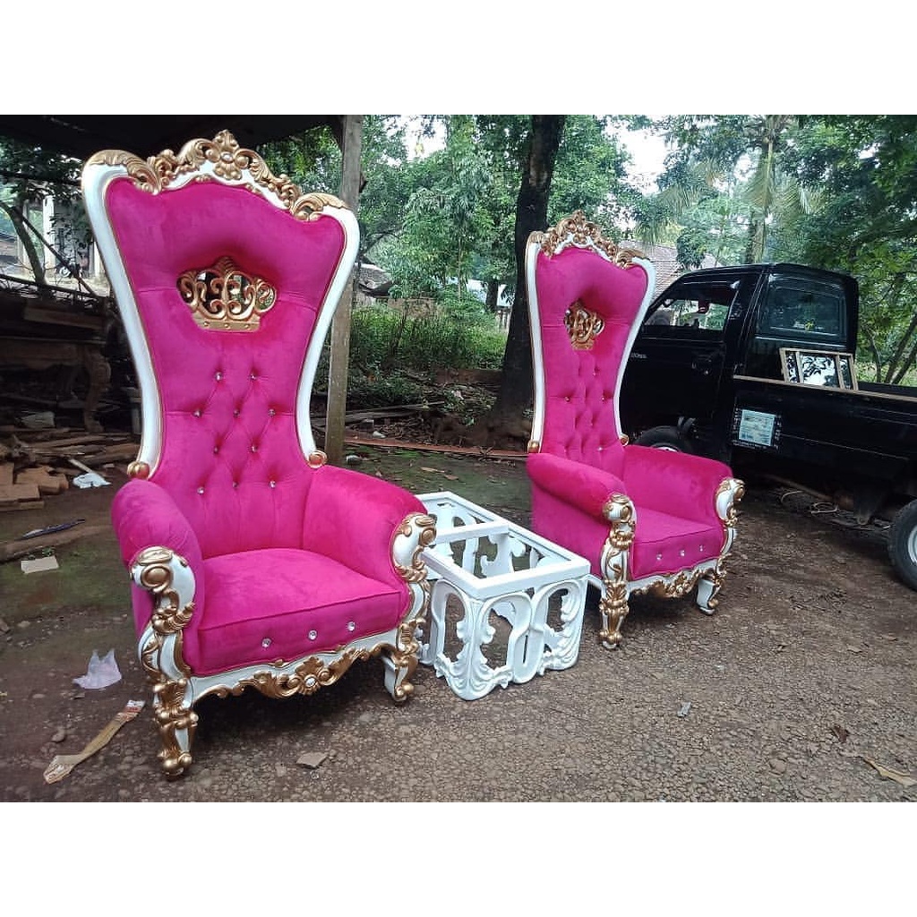 Set Kursi Hias Syahrini Desain Ukiran Jepara Finishig Duco Kombinasi Emas, Kursi Pengantin