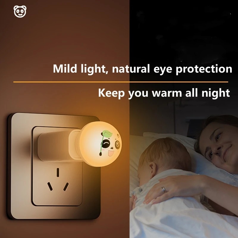 Usb Panda Smart Voice Night Light/Plug and Use Soft Light Pelindung Mata Sensor Suara Lampu Tidur Indoor LED/Lampu Meja Kontrol Cina Dan Inggris Untuk Samping Tempat Tidur &amp; Berkemah