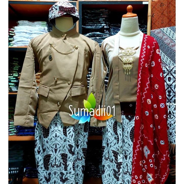 [1Set] Pakaian Prewedd/Couplean Beskap Solo + Kebaya Kutubaru motif Mocca_Lengkap Slendang Jumputan