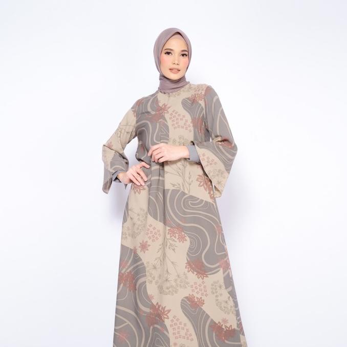 ZM Zaskia Mecca - Luny Cream Gamis - Jelita Indonesia - Lengan Kancing