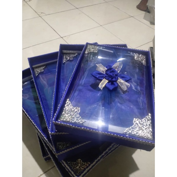 KOTAK HANTARAN PERNIKAHAN/SESERAHAN KLAMBU WARNA BIRU DONGKER