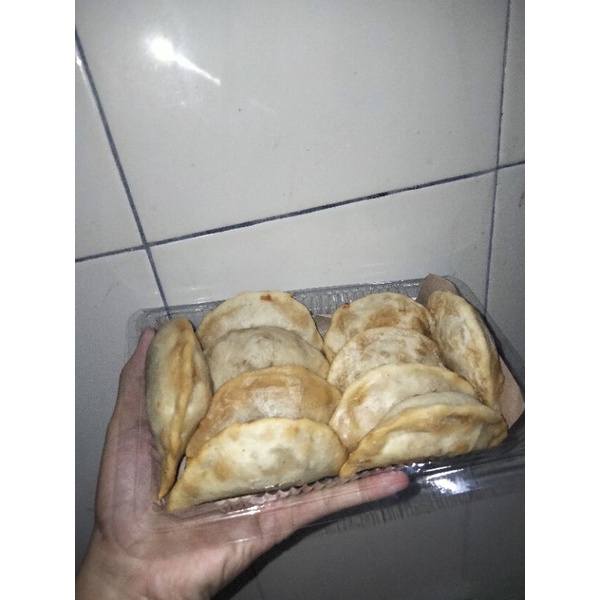 

cireng isi