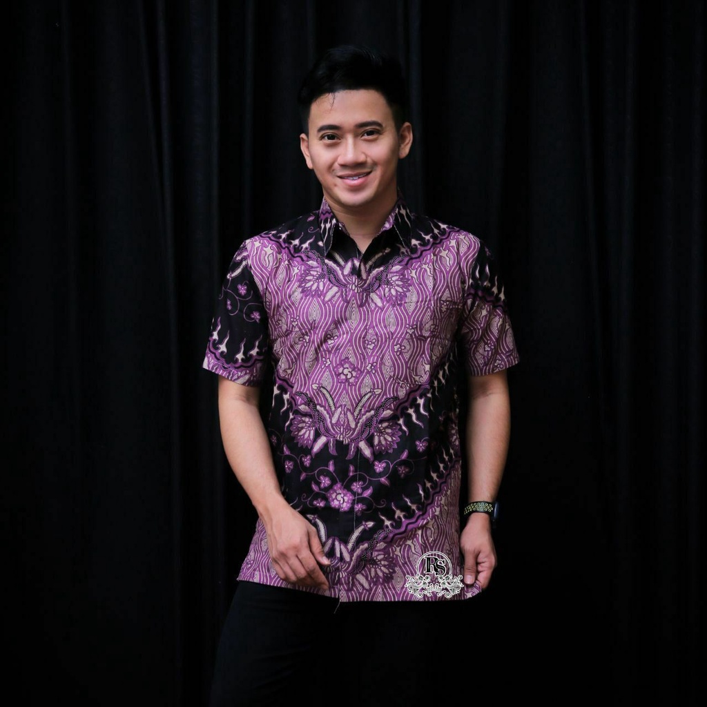 GROSIR BATIK kemeja PRIA LENGAN PENDEK  jumbo MOTIF KERIS BERBAHAN ADEM &amp; NYAMAN