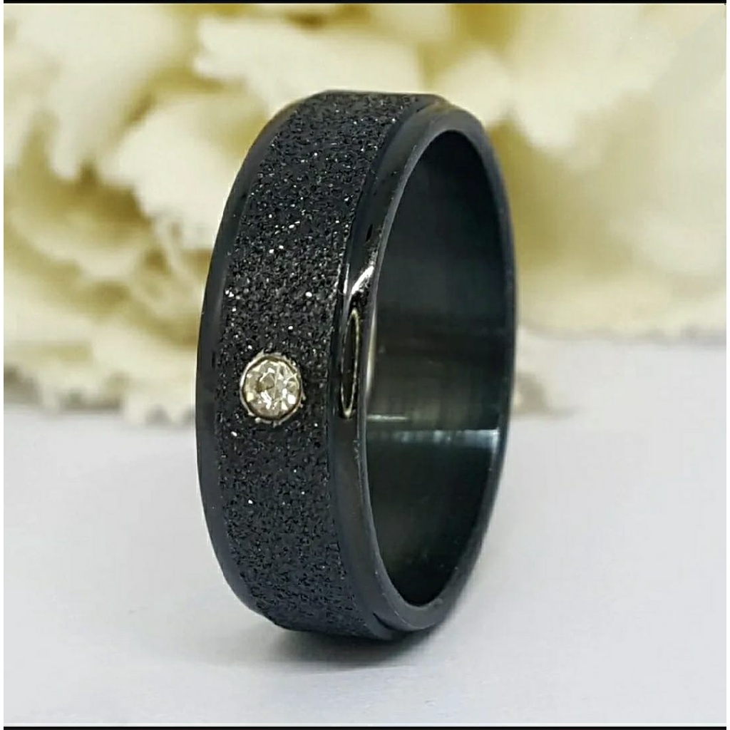 Cincin Couple Hitam Titanium Stainless Steel Pasir Mata 1 Dan Sisi Rata Polos Anti Karat Selamanya Ring Fashion Pria Wanita Gaul Metal Gaya Elegan Kasual