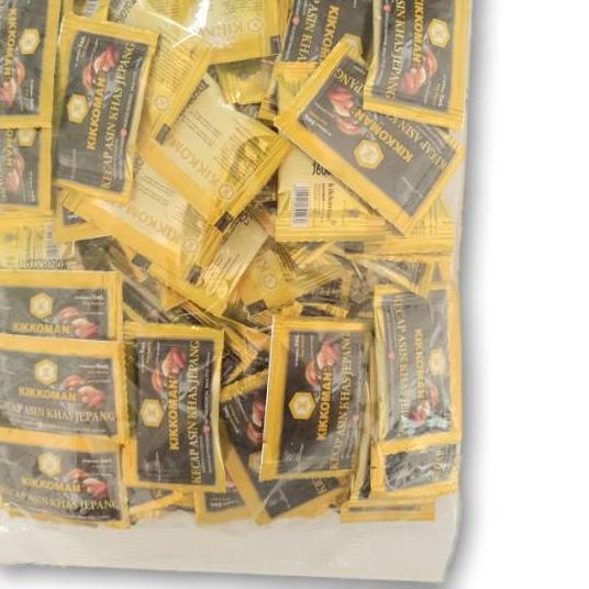 

❄ Kikkoman Kecap Asin khas Jepang Shoyu Halal Sachet ( 100 x 5ml) ☉