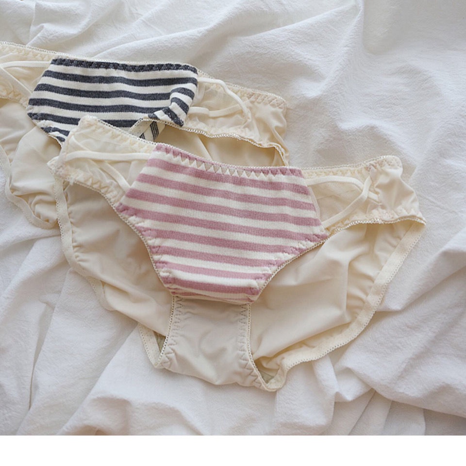 Pakaian dalam anak perempuan lucu Jepang sederhana bergaris-garis cangkir dada kecil mengumpulkan se