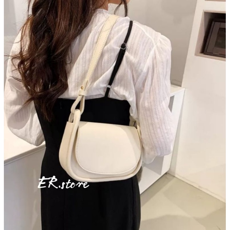 TAS SELEMPANG BAHU MINI/ZEA SLING BAG/ TAS WANITA TERMURAH/SLING BAG WANITA TERBARU