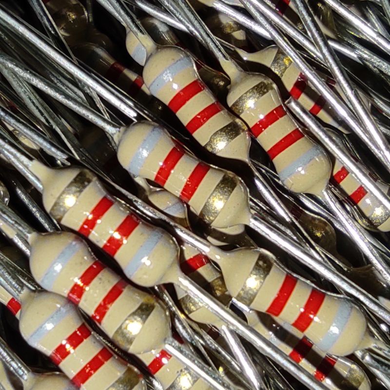 100pcs Resistor 8K2 1/4W Taiwan Carbon Film 1/4watt 0.25w 0.25watt 8.2k 8,2k ohm bukan 0.5w 1/2w jap
