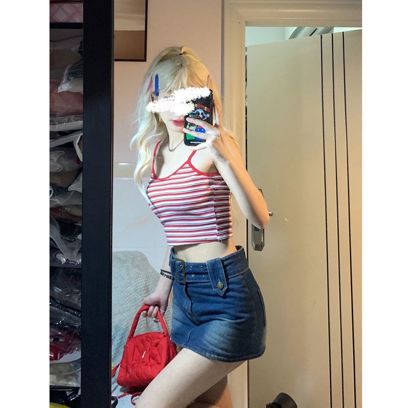 Red Pure Desired Hot Girl Striped Vest Kecil Suspender Wanita Musim Panas Pinggang Tinggi Ketat dan Tipis Pakaian Dalam dan Pakaian Luar Blus Pendek dengan Pusar