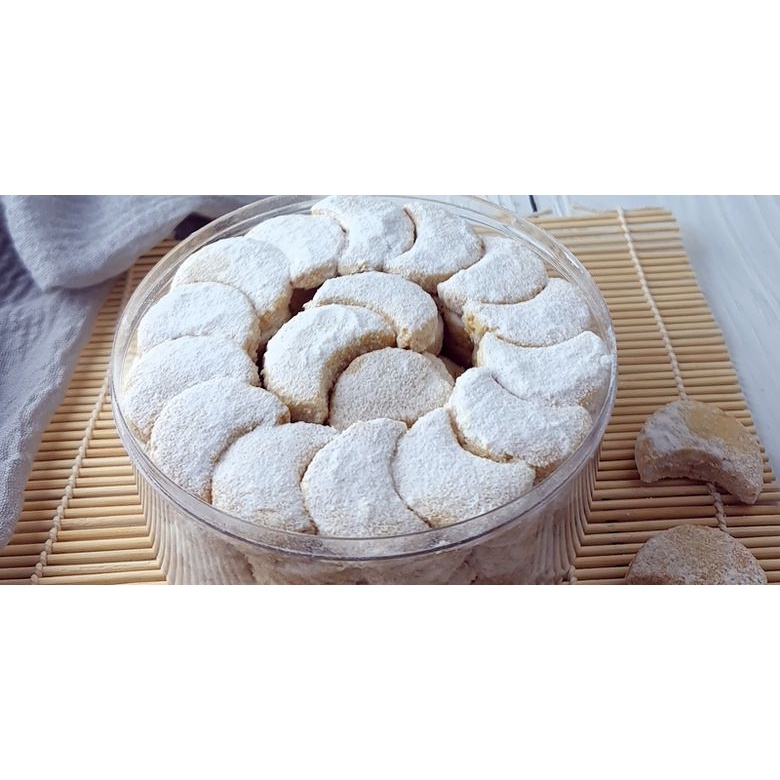 

Kue Putri Salju 250gr
