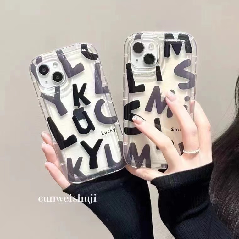 IPHONE Ins Huruf Pola Keberuntungan Cocok Untuk Iphone14 14pro 14plus 13 13mini 13pro 13prm iPhone12 7Plus 8Plus Xr XS 13 12mini Pro Max Empat Sudut Casing Ponsel Tahan Guncangan