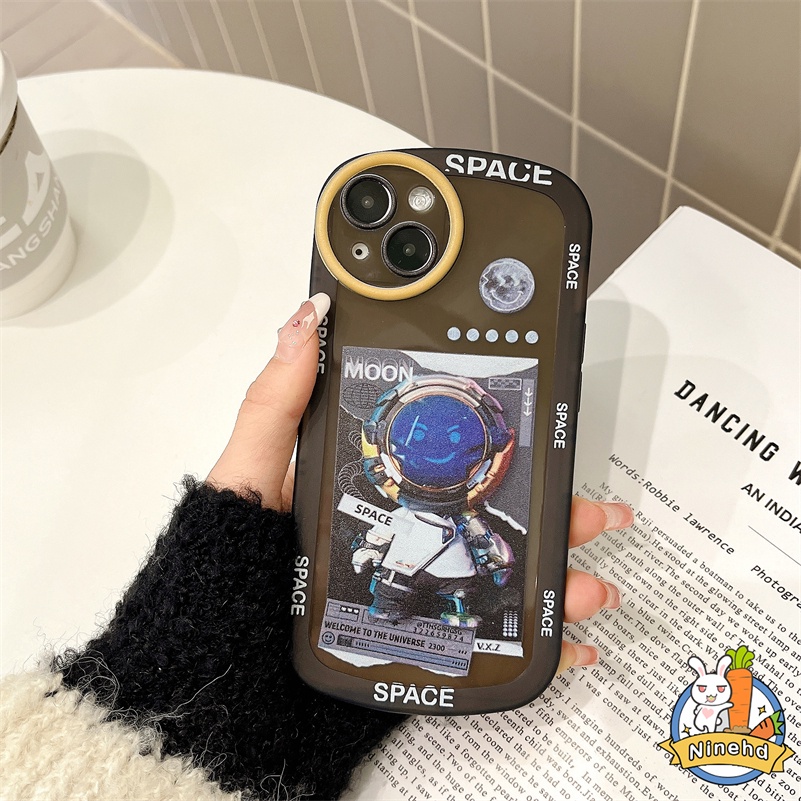 IPHONE Casing Kompatibel Untuk Iphone14 13 12 11 Pro Max Xr X Xs Max Iphone7 8 6 6s Plus SE 2020 Merek Trendi Astronot Square Phone Case Bumper Drop-Proof Soft Case Cover Pelindung