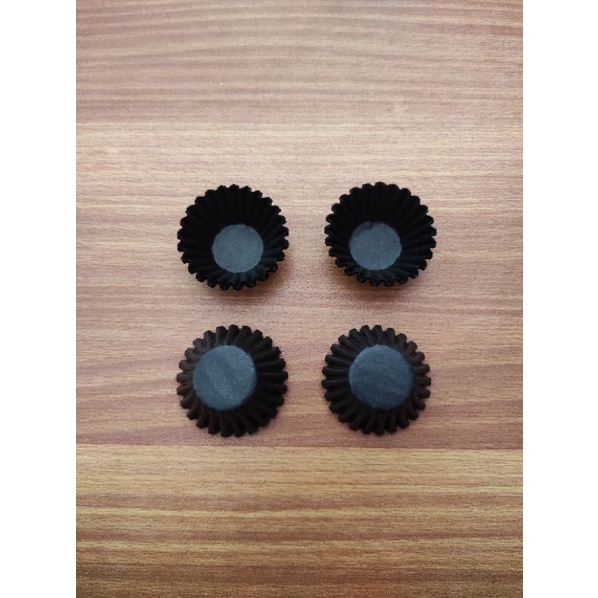 Cup kue kertas hitam 5,5 cm (100pcs)