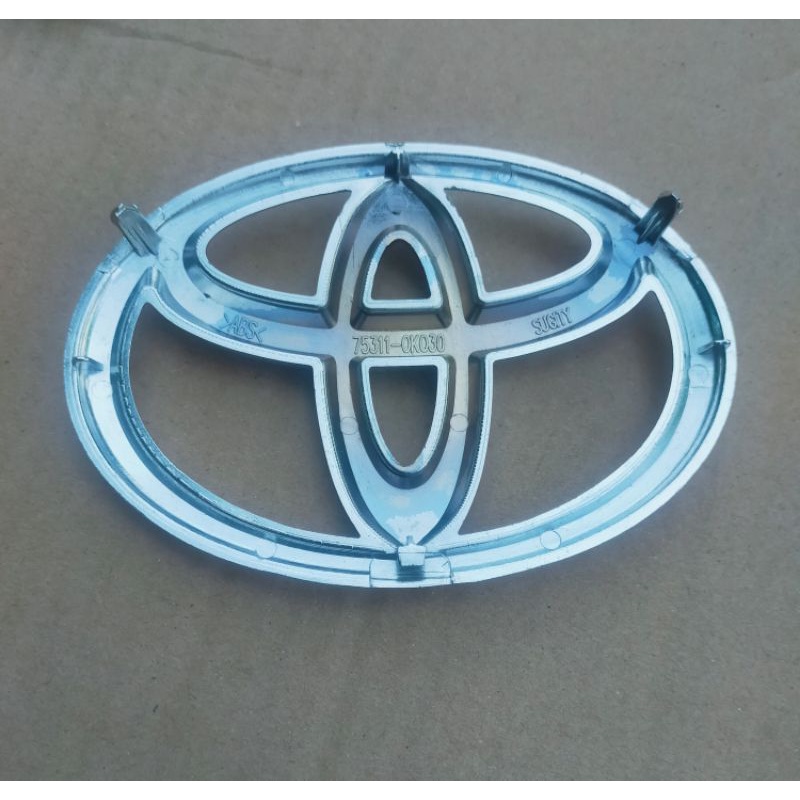 emblem logo grill gril depan Avanza all new 2012-2017 original baru