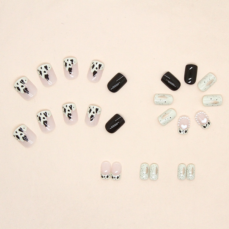 Z554 Kuku Palsu Dekorasi Berlian Imitasi Cantik Fashion Baru 24pcs/box