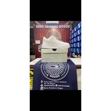 af1 triple white original