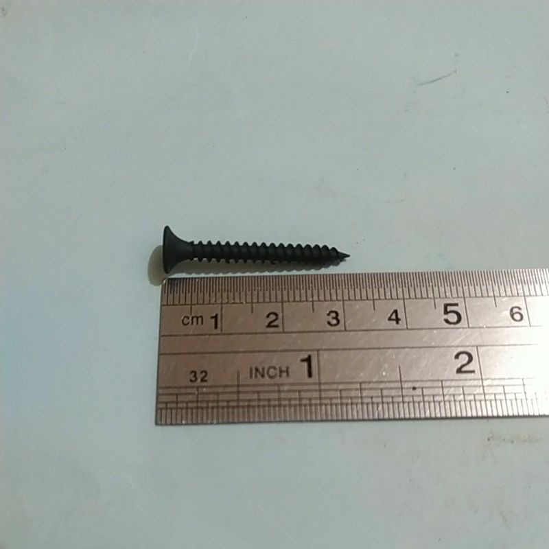 100 pcs Skrup baja gypsum 11/4 inci x 6, harga 100 pcs
