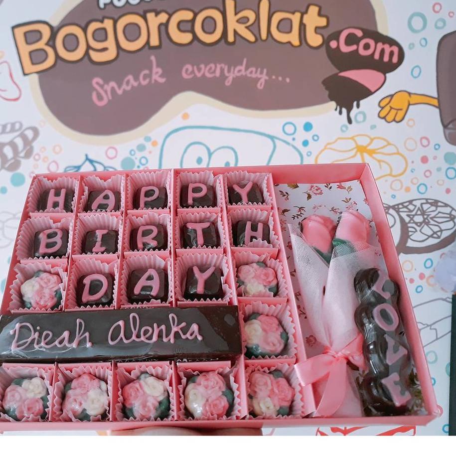 

Ω Kado Coklat Ultah Sekat Blok 25+Buket ♜