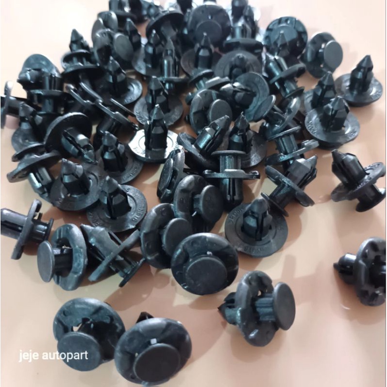 kancing klip cengkeh kancing spakbor fender liner  bemper avanza xenia clip