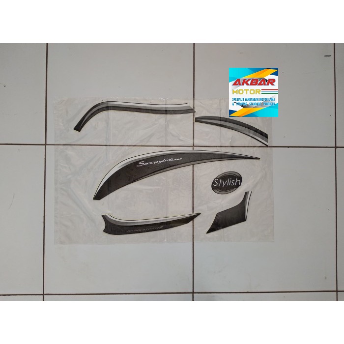 Striping Sticker Lis Honda Scoopy Stylist 2017 2018 Hitam Ori