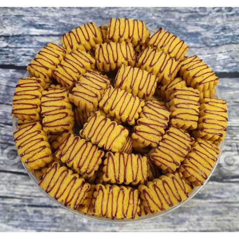

BLUE BERI toples 500gr Kue Kering MERRYGOLD Cookies Multi Prima Rasa