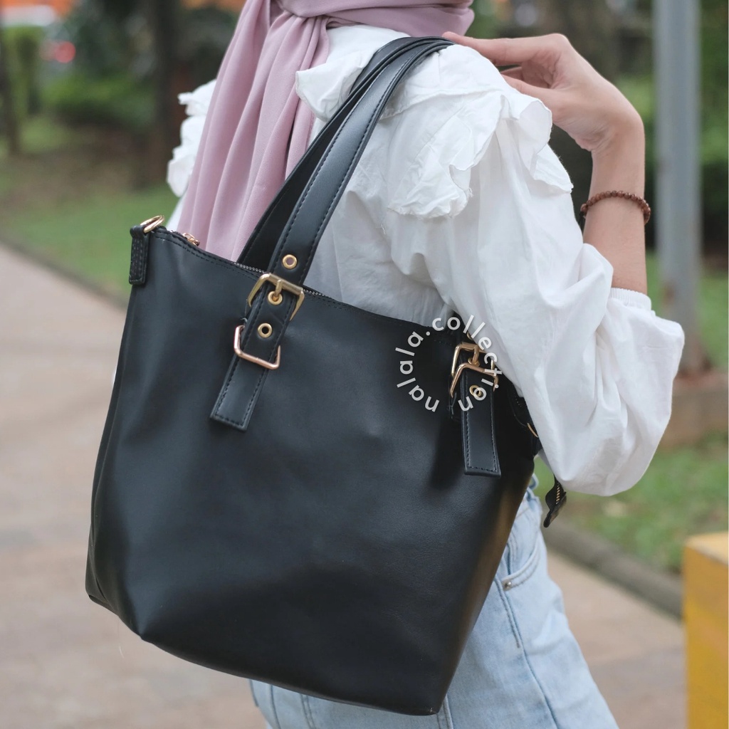 Tas Totebag Wanita Kode Kuro