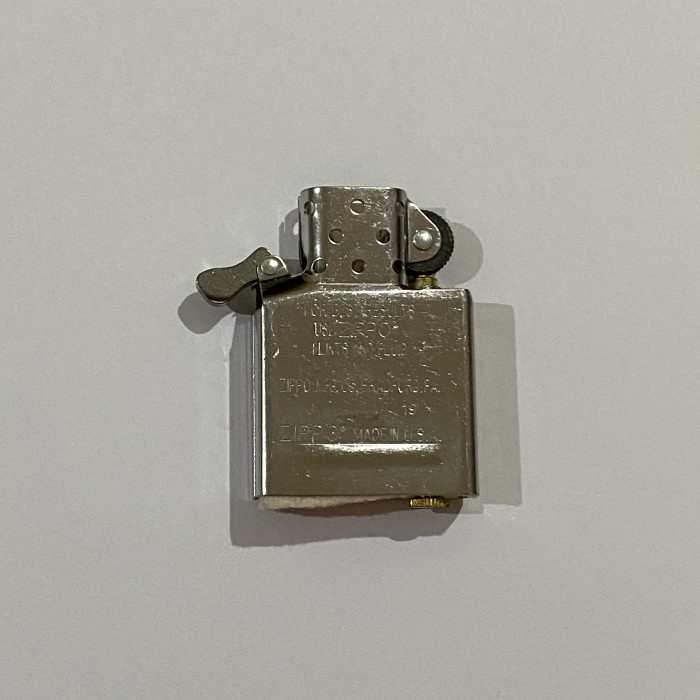 insert Zippo Original Chrome Made In USA