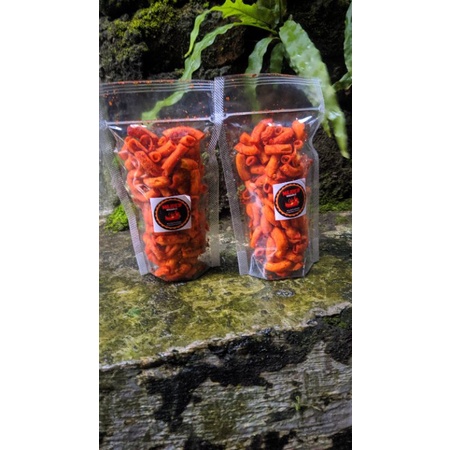 

MAKARONIBANTET//MAKRONIPEDES