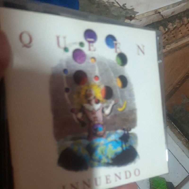 cd queen innuendo