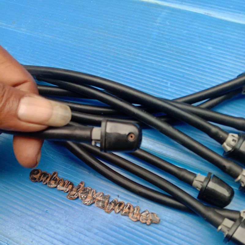 nozzle wiper kaca belakang nissan livina original