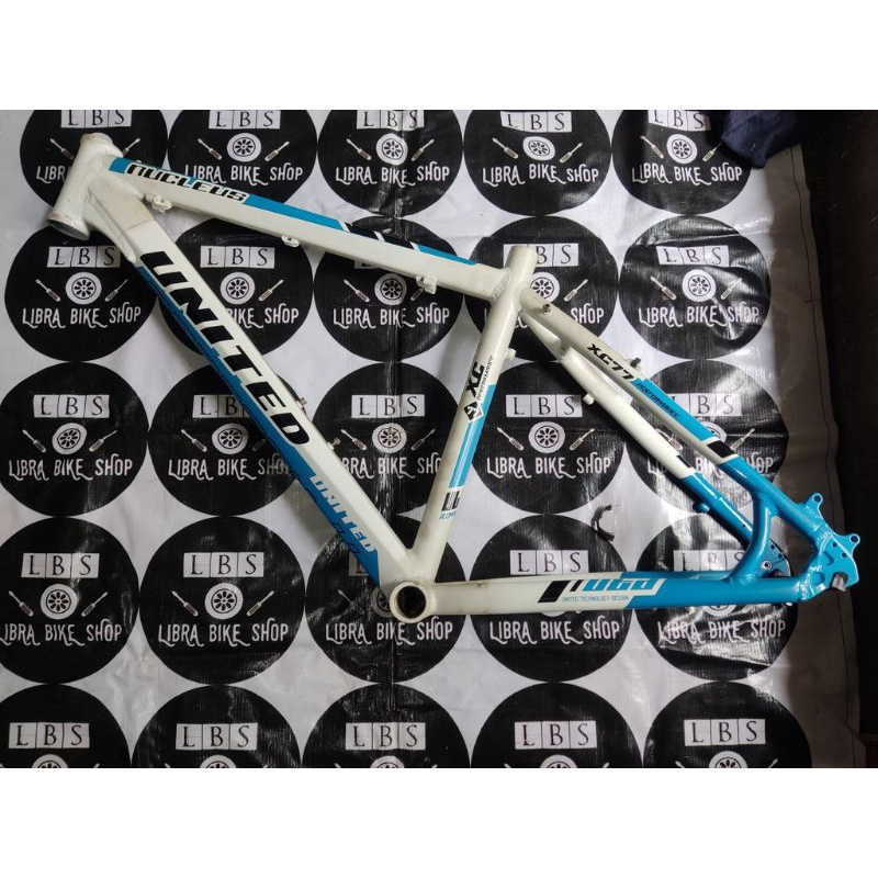 ONLY FRAME UNITED 26 NUCLEUS XC77 XC-77 BIRU PUTIH DISC BRAKE