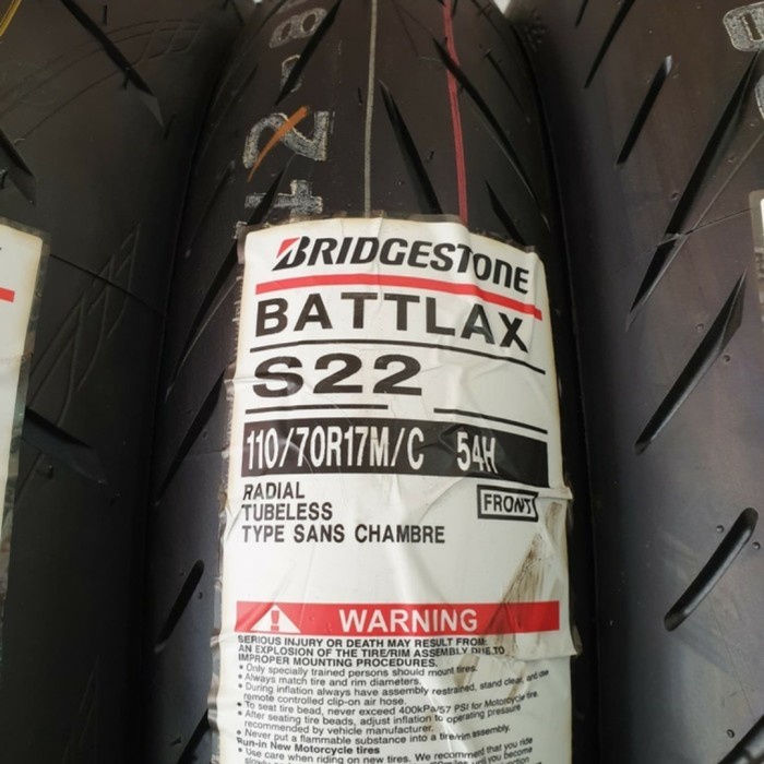 ban battlax s22 110 70 17 dan s22 160 60 17