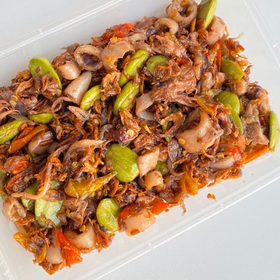 

Terbaru dan terlaris CUMI BAWANG GORENG !!