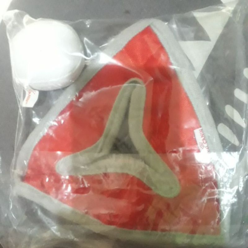 kitten toys catnip ball and pyramid Royal Canin