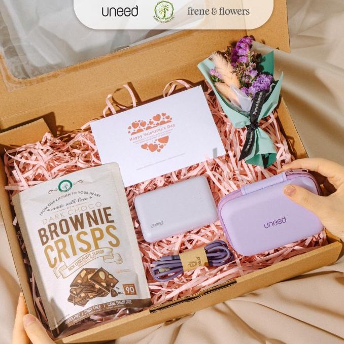 

Spesial Valentine Day Valentine Hampers Gift By Uneed, Irene&Flowers, Namaste Organic