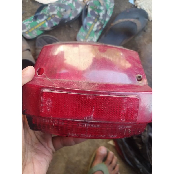 stoplamp vespa lampu belakang vespa ps sera px original seima dgm