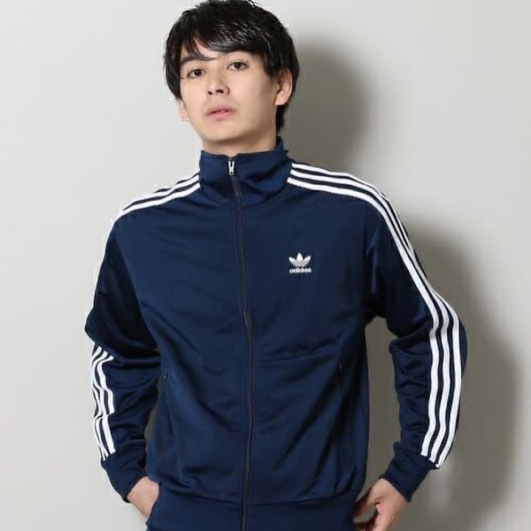JAKET ADIDAS FIREBIRD HITAM LIST PUTIH - JAKET FIRE BIRD - JAKET OLAH RAGA PRIA - TRAINING OLAH RAGA