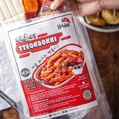 

✸ Holdak Tteokbokki 600 gr + 1 pcs ICE GEL w/saus & wijen ♪