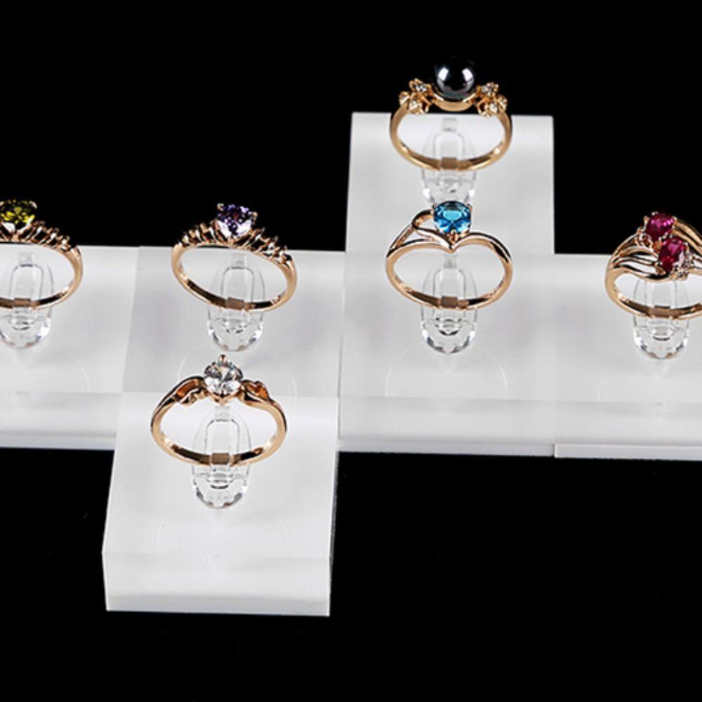Needway   Kemasan Perhiasan Peserta Yang Nyaman Berdiri Untuk Cincin Nampan Organizer Kecil Rak Display Cincin Transparan