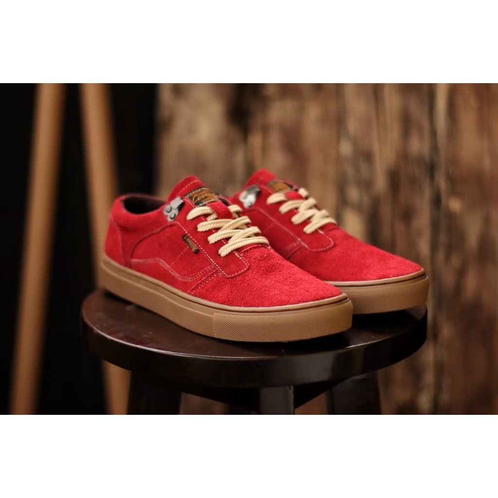 sepatuKASUAL sneakers kulit swuede sepatu pria WANITA SEKOLAH KULIAH  SEPATU PRIA PANSUS TERBARU MURAH AWET