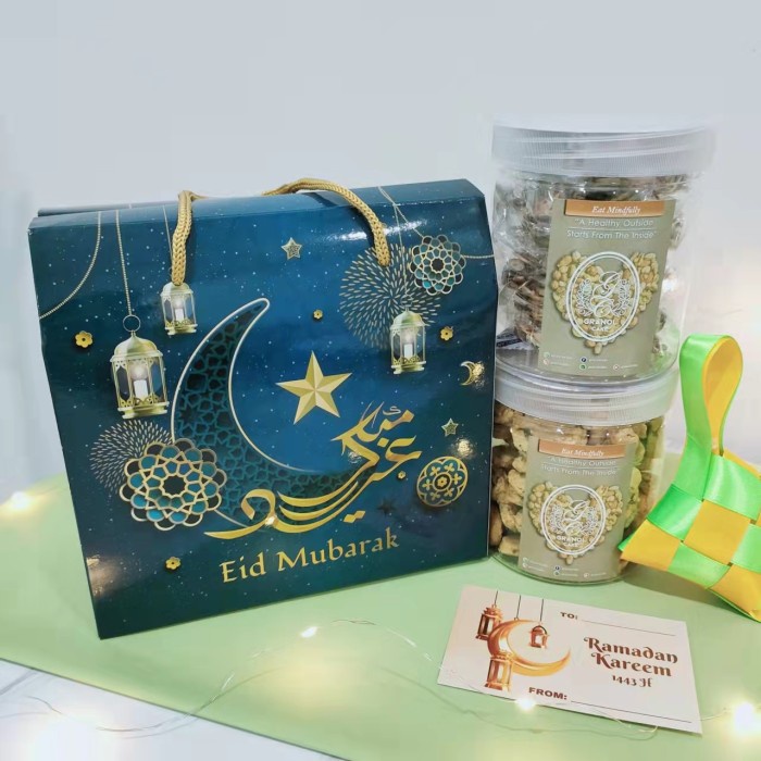 

Hampers Ramadhan Granol Cake Healthy Snack - Kado Lebaran RMD-GC2 - 2 jar cookies