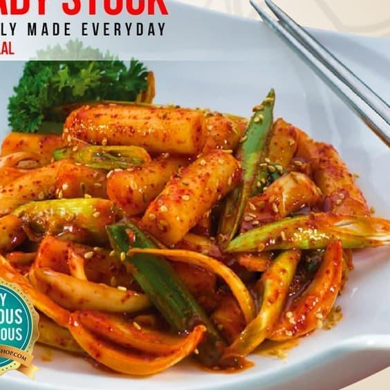 

☜ SAMWON TTEOKBOKKI 200 GR + SAUCE - FRESHLY MADE KOREAN RICE CAKE TOPOKKI TOKPOKI KUE BERAS KHAS KOREA ☟