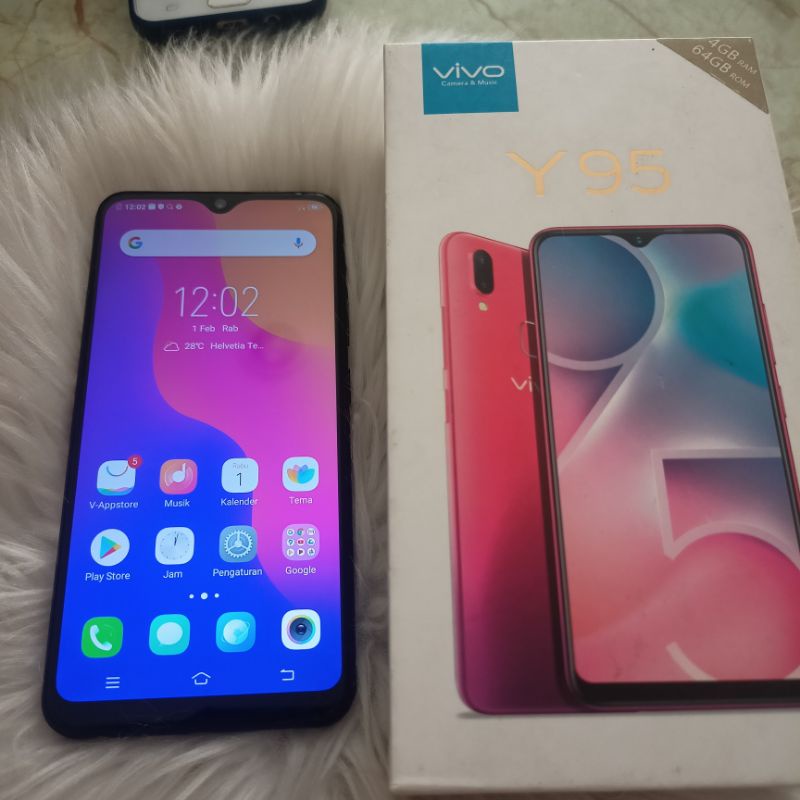 Seken Vivo Y95 ram 4/32 gb perfect like new no minus